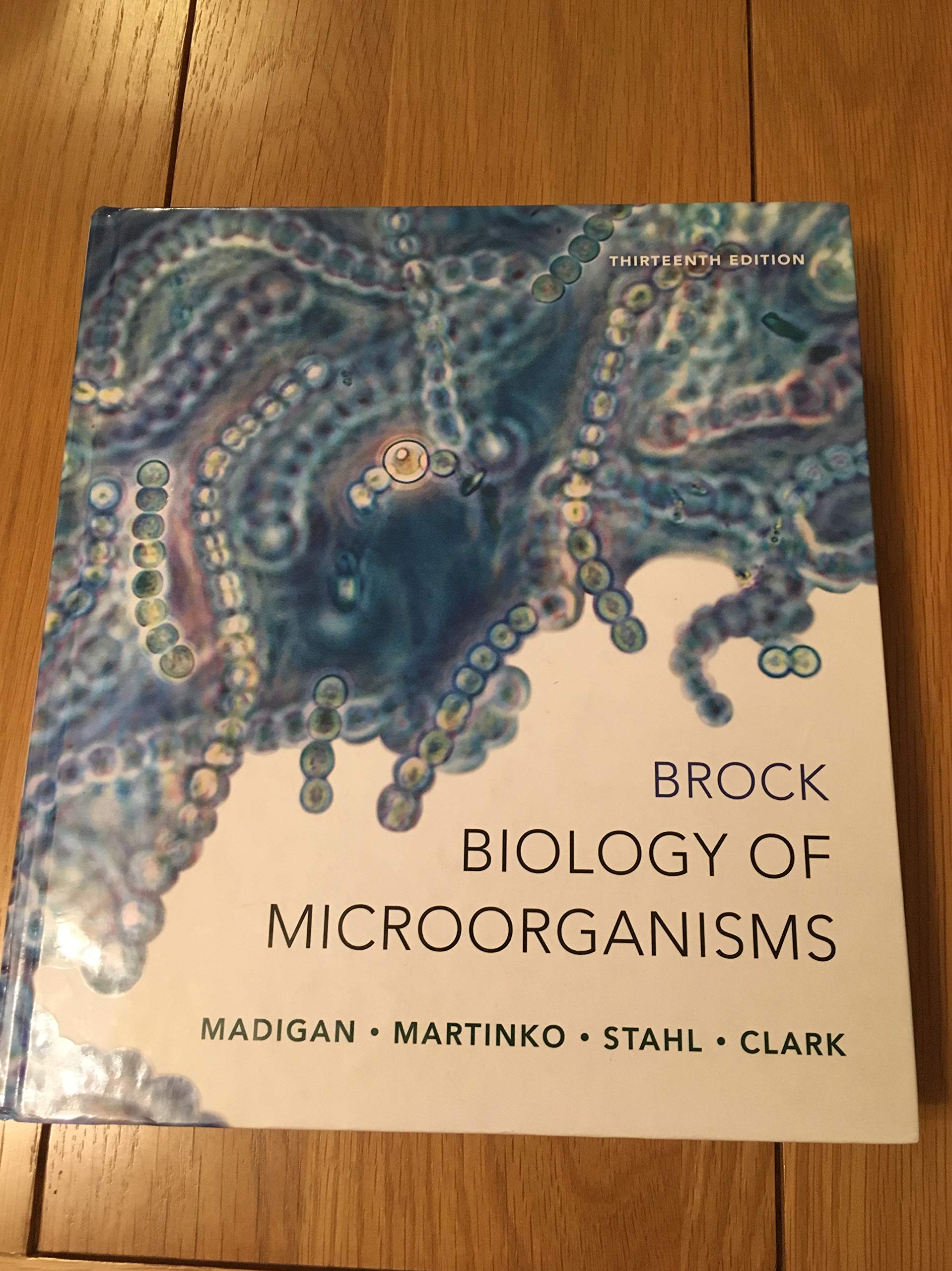 7 Best Biology Lab Books